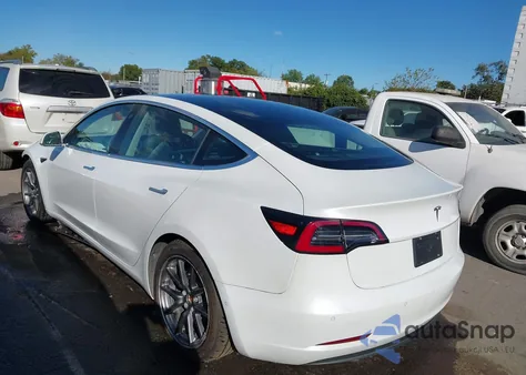 2019 Tesla Model 3 Long Range/Mid Range/Standard Range/Standard Range Plus from USA, damaged, VIN 5YJ3E1EA0KF415992